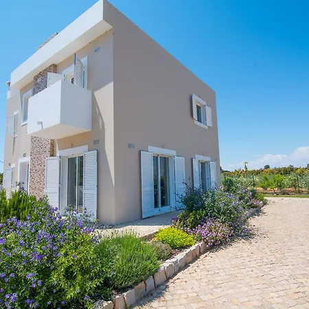 Villa Casa Das Arvores By Algartur
